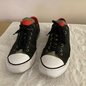 Converse All Stars Tennis Shoes
